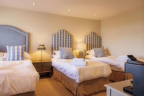 The Sunningdale Bamburgh