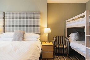 The Sunningdale Bamburgh