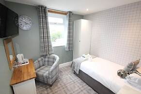 The Sunningdale Bamburgh