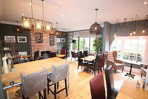 The Sunningdale Bamburgh