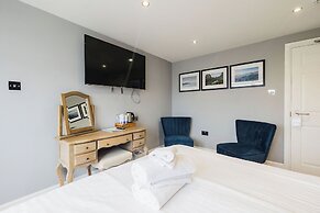 The Sunningdale Bamburgh