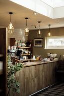 The Sunningdale Bamburgh