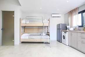 CORFU GOLD LUXURY SUITES