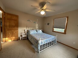 Island Dreaming Retreat 3 Bedroom Cottage