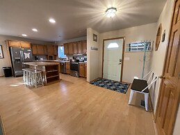 Island Dreaming Retreat 3 Bedroom Cottage