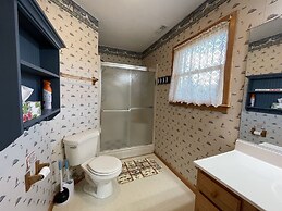 Island Dreaming Retreat 3 Bedroom Cottage