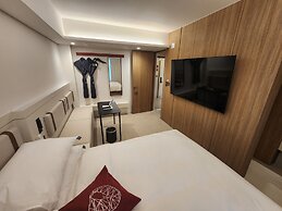 Seoul Inn Hotel by the Designers