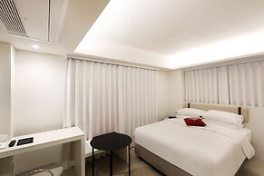 Seoul Inn Hotel by the Designers