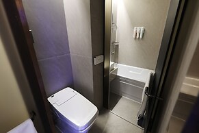 Seoul Inn Hotel by the Designers