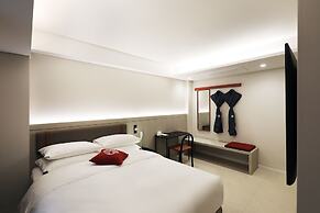 Seoul Inn Hotel by the Designers