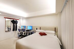 Seoul Inn Hotel by the Designers