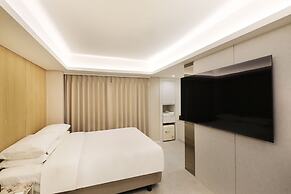Seoul Inn Hotel by the Designers