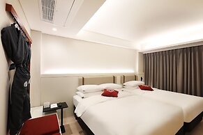 Seoul Inn Hotel by the Designers