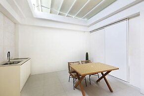 Seoul Inn Hotel by the Designers