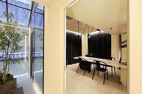 Seoul Inn Hotel by the Designers