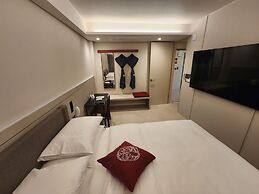 Seoul Inn Hotel by the Designers