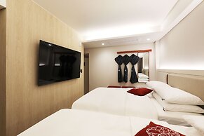 Seoul Inn Hotel by the Designers