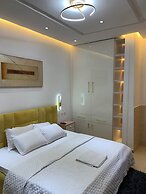 Signature apartments