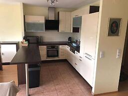 Cozy Vienna Apartment - Central Location