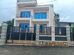 Remarkable 3-bed House in Kigali