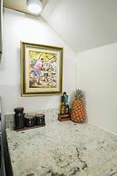 Pines Serenity Suites in Kingston 6