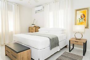 Pines Serenity Suites in Kingston 6