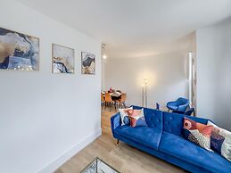 Apartment-sleeps6-parking-internet