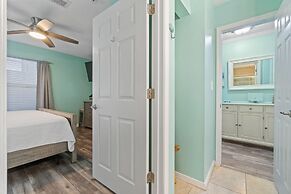 Grand Caribbean West 215