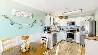 Grand Caribbean West 215