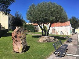 Villa-sleeps4-parking-garden-barbecue