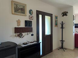 Villa-sleeps2-parking-garden-balcony-barbecue