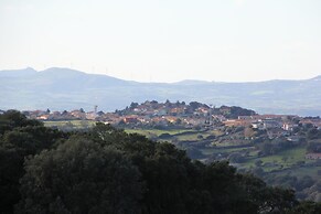 Villa-sleeps4-parking-garden-barbecue