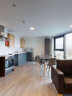 Student Only Canvas Arundel House