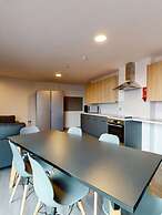 Student Only Canvas Arundel House