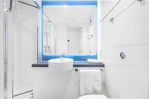 Student Only Canvas Arundel House