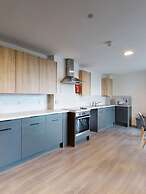 Student Only Canvas Arundel House