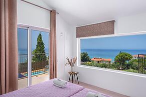 Villa Casa De Sun With Seaview Pool
