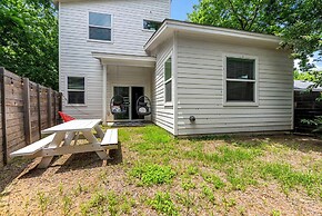 Stunning Centrally Located FUN 3BR Home