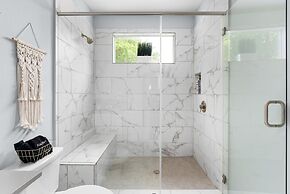 Stunning Centrally Located FUN 3BR Home