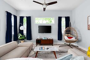 Stunning Centrally Located FUN 3BR Home