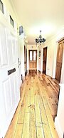5-bedroom Family Holiday Home Sleeps 7 Garden Parking Pet Friendly Nor