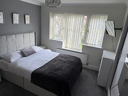 5-bedroom Family Holiday Home Sleeps 7 Garden Parking Pet Friendly Nor