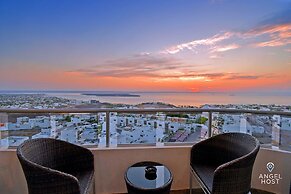 Condos Near Malecon Bay & Sunset Views