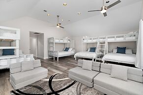 Lakefront Home w/ Pool, Spa, & Game Room!