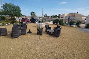 2bedrooms - 2bathrooms - Saltwater Pool - Parking