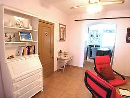 2bedrooms - 2bathrooms - Saltwater Pool - Parking