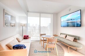 Apartment in New Luxury Condo Downtown