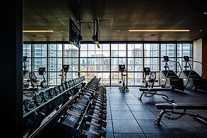 Apartment in New Luxury Condo Downtown