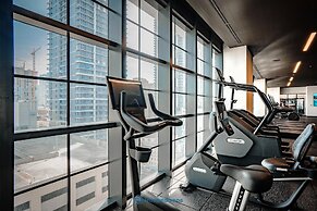 Apartment in New Luxury Condo Downtown