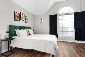 Neon Cowboy House With Private Pool